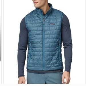 Patagonia Men's Teal Quilted Vest